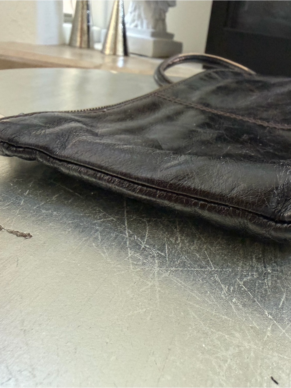 Hobo Black Leather Sable Wristlet Clutch - Picture 5 of 6